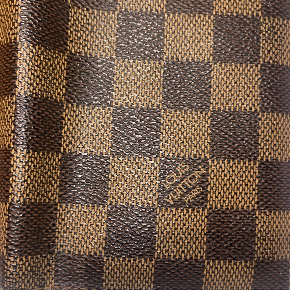 Louis Vuitton Damier Ebene Logo Print Wallet. Satin Dust Bag. - Picture 3 of 11